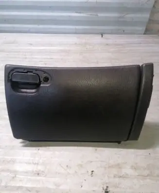 Chrysler 300M Glove box OLK22TRM 19285