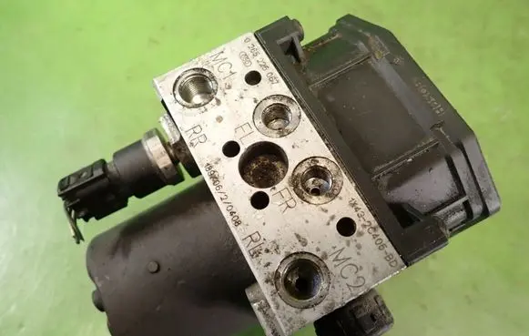 Jaguar X-Type ABS Pump 0265225067 1X43-2C405-BD 026590029