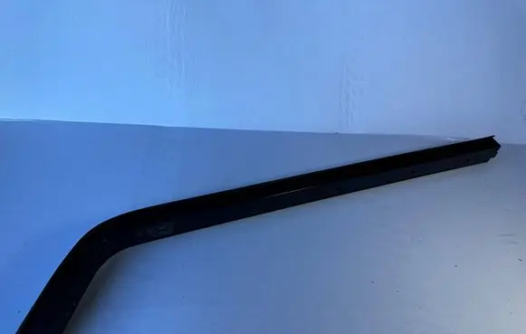 Volkswagen Sharan Sliding door bottom rail 