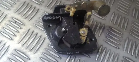 KIA Carnival Front door lock