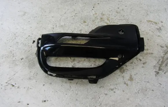 Front bumper lower grill