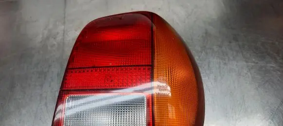 Volkswagen Polo III 6N 6N2 6NF Rear/tail lights
