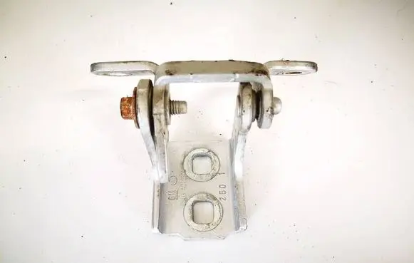 Opel Insignia A Rear door lower hinge