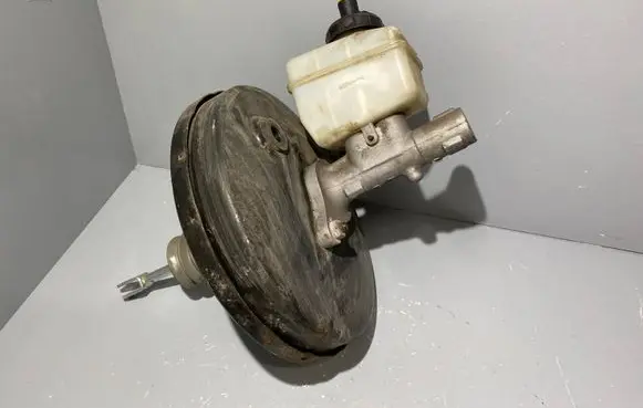 Dacia Sandero Brake booster 8200941229 03785441064