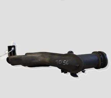 Citroen C4 Grand Picasso Oil fill pipe 9654733980