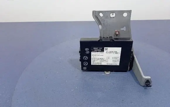 Lexus GS 300 350 430 450H Central locking relay 89990-30112