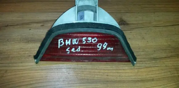 BMW 5 E39 Third/center stoplight Nenustatyta