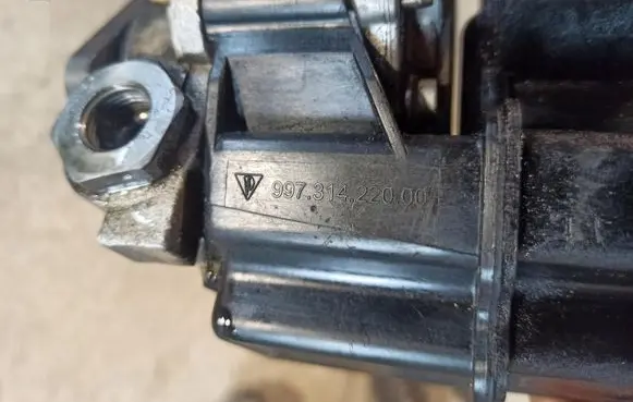Porsche Cayman 987 Power steering pump 99731422000