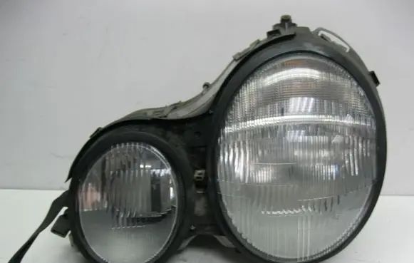Mercedes-Benz E W210 Headlight/headlamp