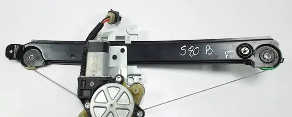 Ford Mondeo Mk III Rear window lifting mechanism without motor