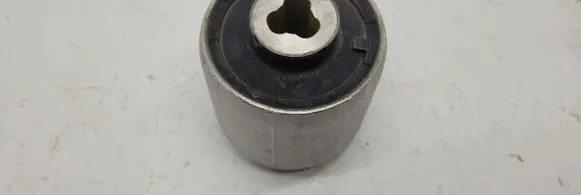 Mercedes-Benz E W212 Front wishbone bush A2123330014