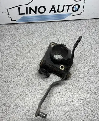 BMW 3 E36 Accelerator throttle pedal bracket 1159760