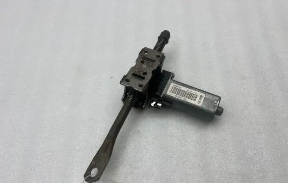 Mercedes-Benz GLS X166 Seat adjustment motor 960562 960562105