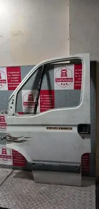 Renault Master II Door (2 Door Coupe) R11102056