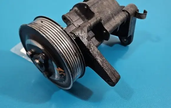 BMW X6 E71 Power steering pump 679646403 IMPRK1539706