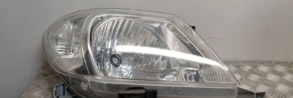 Toyota Hilux (AN10, AN20, AN30) Headlight/headlamp