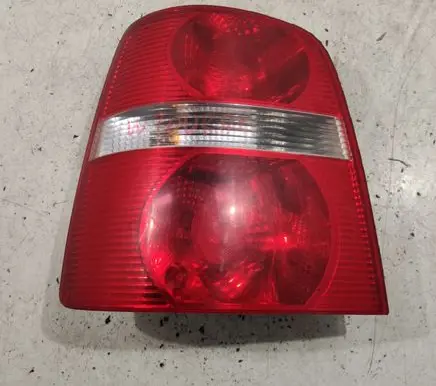 Volkswagen Touran I Rear/tail lights 1T0945111B
