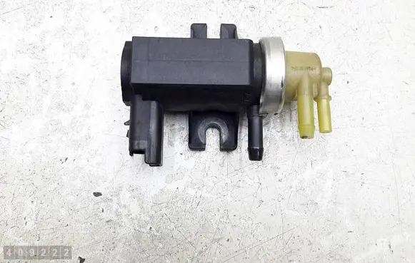 Peugeot 508 Turbo solenoid valve 9672875080 70163302