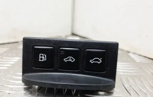 Audi TT Mk1 A set of switches 8N0962101