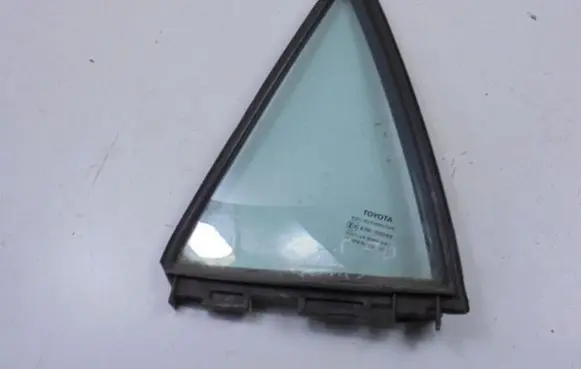 Toyota Auris 150 Rear side window 43R-00048