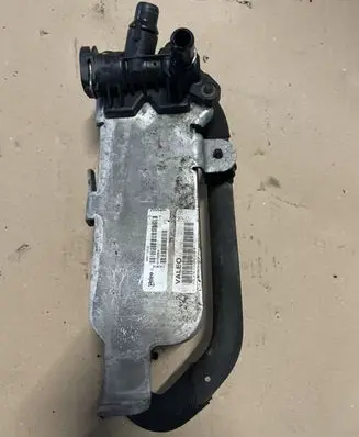 BMW 1 F20 F21 Gearbox / Transmission oil cooler 7600553 760055330