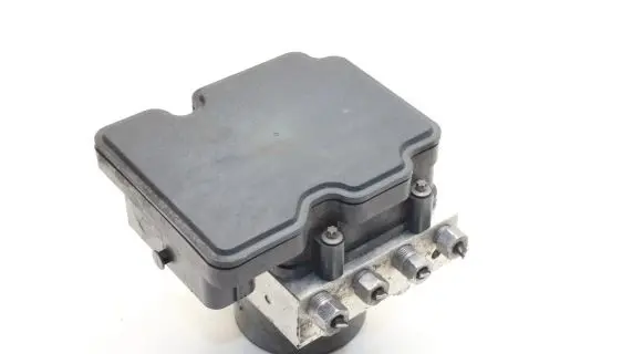 Jeep Cherokee ABS Pump P68237001AD