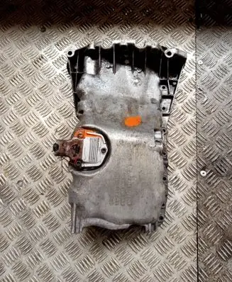 Volkswagen PASSAT B5 Oil sump 06B103603N 018111