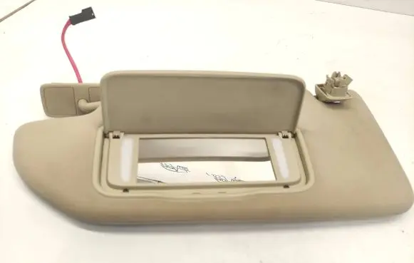 Volvo V70 Sun visor 141718331