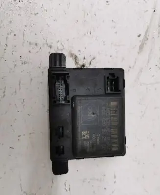 Mercedes-Benz Sprinter W906 Door control unit/module