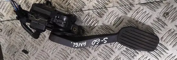 Volvo S60 Accelerator throttle pedal 30683515