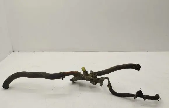 Honda CR-V Engine coolant pipe/hose
