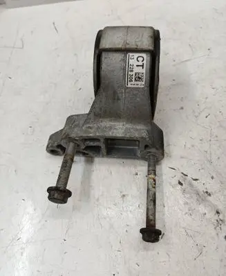Opel Insignia A Engine mount bracket 13228306