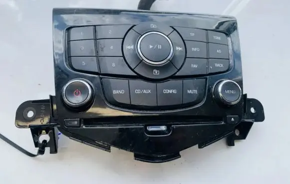 Chevrolet Cruze Multifunctional control switch/knob 96948422 28184713