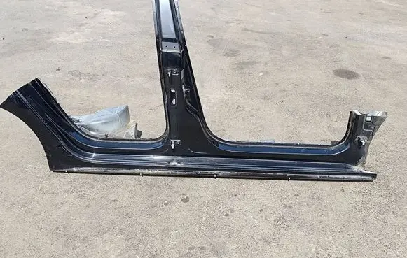 Volkswagen Jetta VI Side car body part 