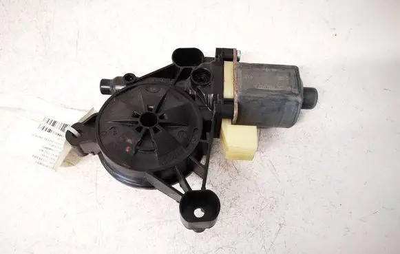 Volkswagen T-Roc Rear door window regulator motor 5Q0959802A 0130822714