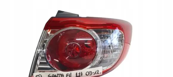 Hyundai Santa Fe Rear/tail lights 924022B5