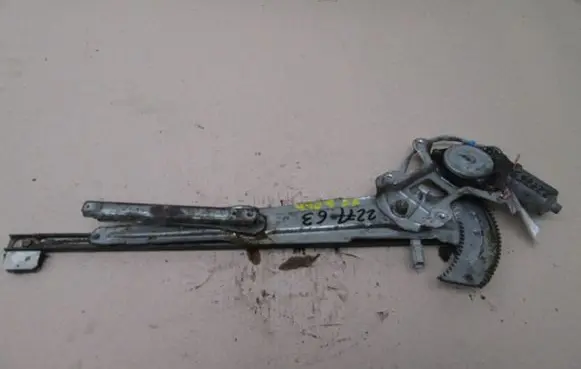 Honda Civic Front door window regulator with motor