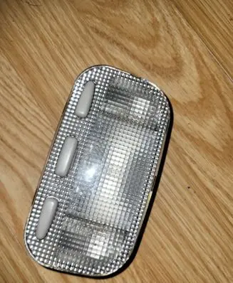 Citroen C5 Front seat light