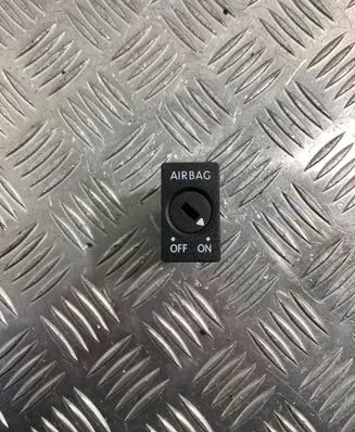 Volkswagen Touareg II Passenger airbag on/off switch 5P0919237C