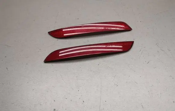 Rear tail light reflector
