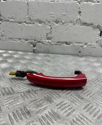 Audi A3 S3 8V Front door exterior handle 8T0837205