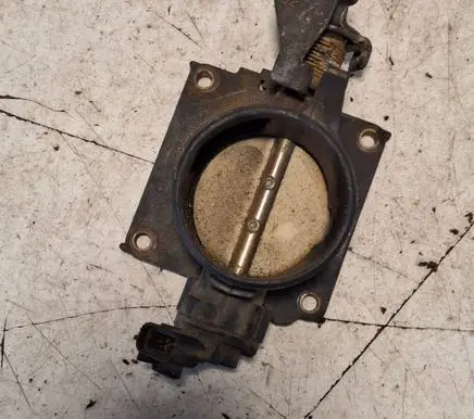 Mazda 3 I Throttle valve LF60A VP2ALUCD 28C13