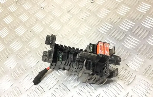 Mercedes-Benz E W238 Fuse module A2059067200