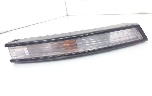 Volkswagen PASSAT B6 Front indicator light 3C0953042E 3C0807718A