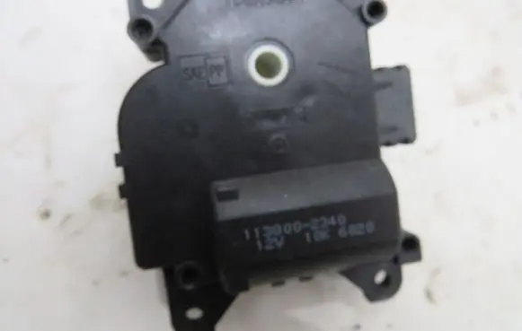 Honda Jazz A/C air flow flap actuator/motor KRIS235789