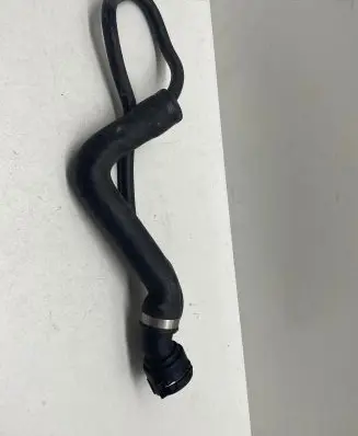 Mini One - Cooper Coupe R56 Engine coolant pipe/hose 1080552