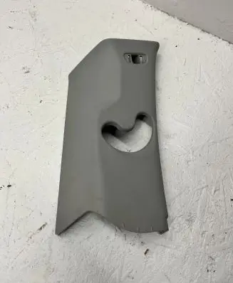 BMW 2 F46 (C) pillar trim 7329589 710810910