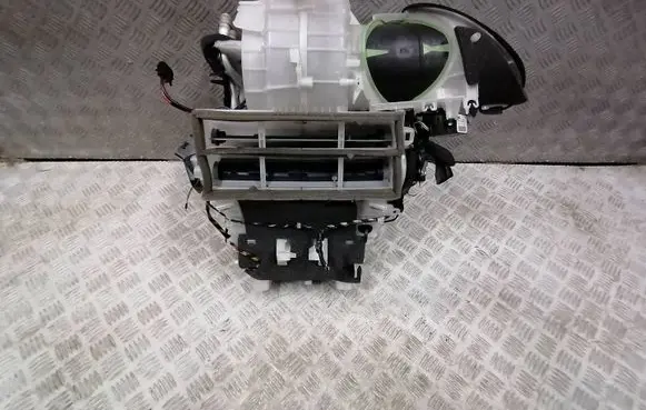 Citroen C3 Interior heater climate box assembly 9813919380
