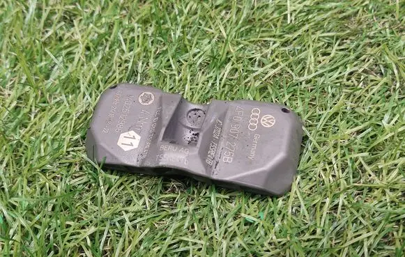Tire pressure sensor