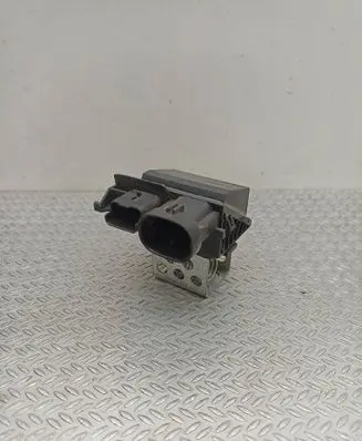 Citroen C1 Coolant fan relay 9673999980 2182002166 3089